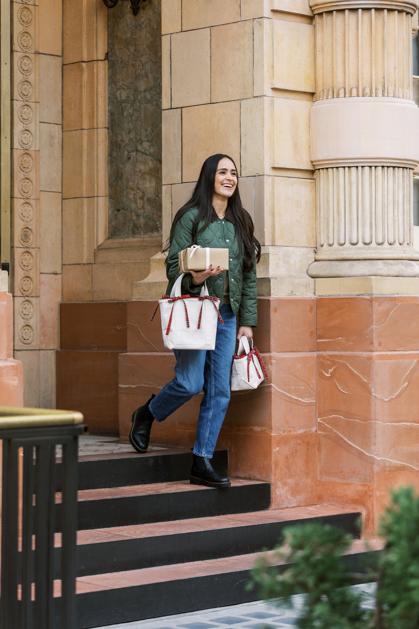 Red Tartan Mini Tie-On Liner - Bow Ties