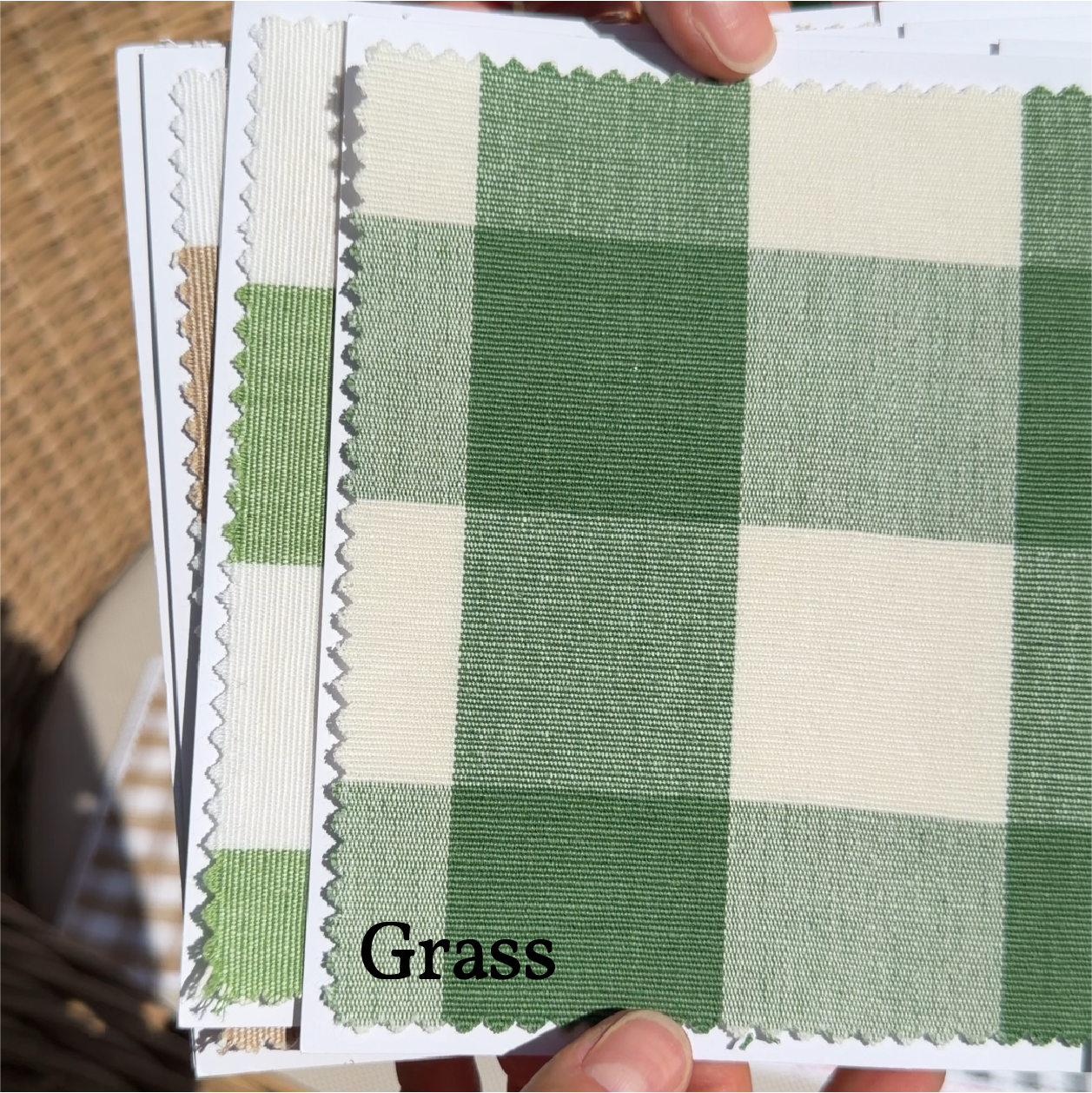 Small Tie-On Liner - Large Gingham - Knot Ties